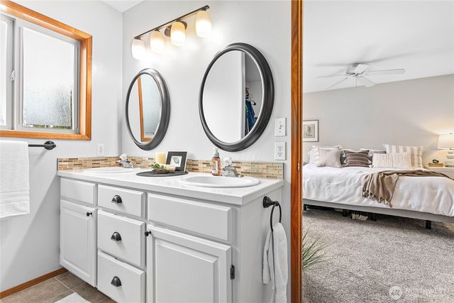 2406 Birch Street, Bellingham, WA 98229