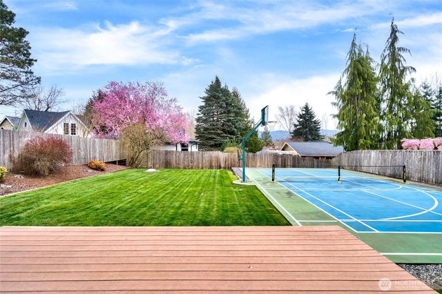 2406 Birch Street, Bellingham, WA 98229