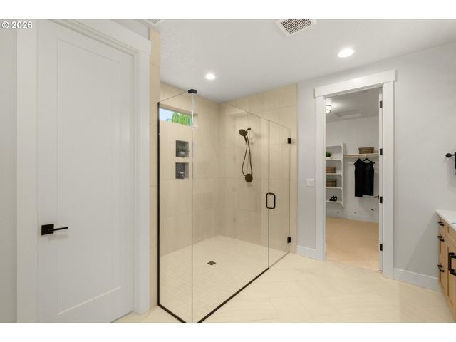 28410 Ne BELL Rd, Newberg, OR 97132