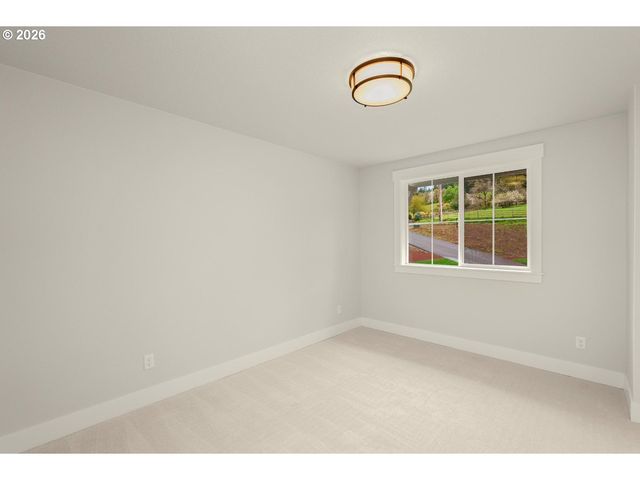 28410 Ne BELL Rd, Newberg, OR 97132