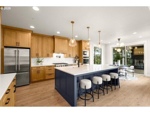 28410 Ne BELL Rd, Newberg, OR 97132
