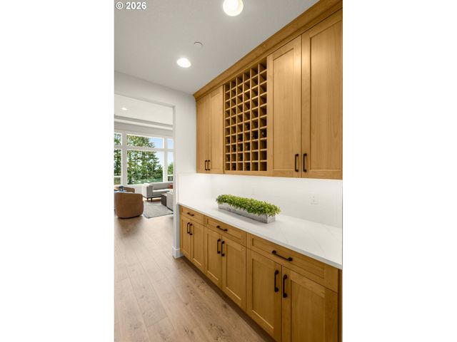 28410 Ne BELL Rd, Newberg, OR 97132