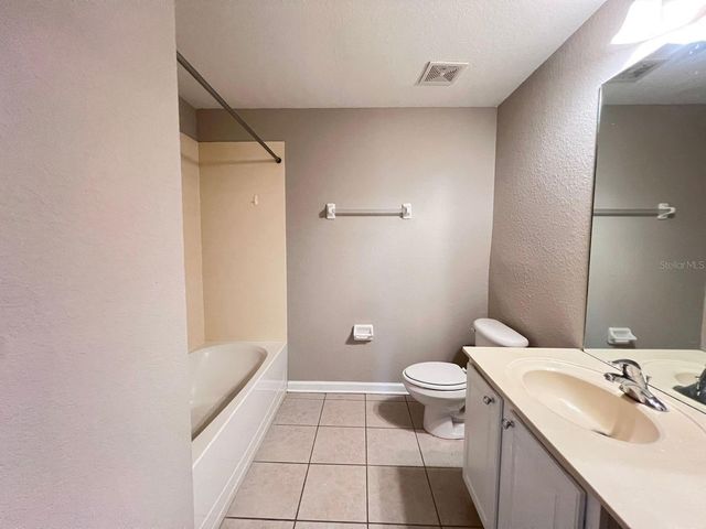 6465 CANTUA LANE 103, Orlando, FL 32835