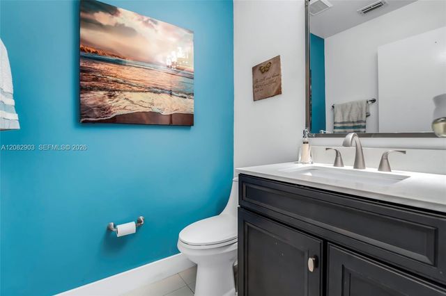 354 SW 183rd Way, Pembroke Pines, FL 33029
