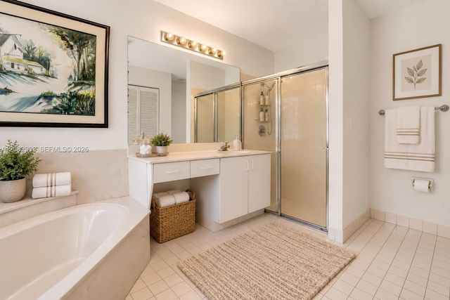 354 SW 183rd Way, Pembroke Pines, FL 33029