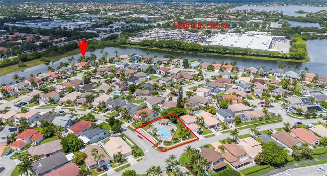 354 SW 183rd Way, Pembroke Pines, FL 33029