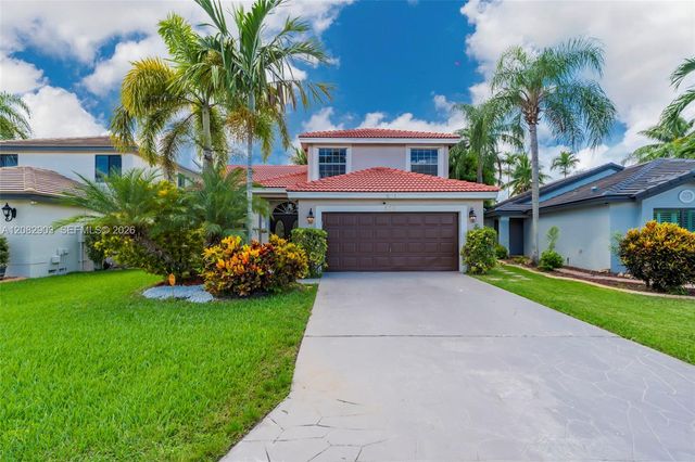 354 SW 183rd Way, Pembroke Pines, FL 33029