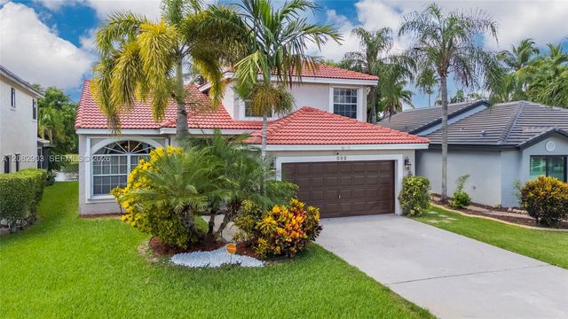 354 SW 183rd Way, Pembroke Pines, FL 33029