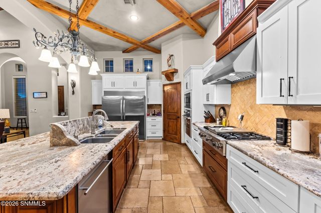 275 Sandy Beach Road, Las Cruces, NM 88005