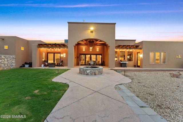 275 Sandy Beach Road, Las Cruces, NM 88005