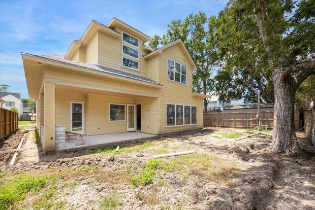 1438 Wakefield Drive, Houston, TX 77018