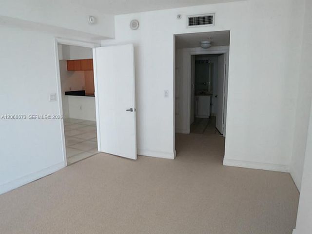 1750 N BAYSHORE DR 2909, Miami, FL 33132
