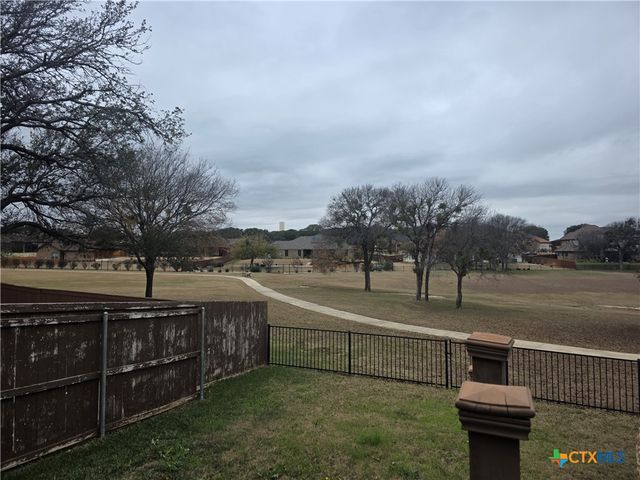 7026 Chimney Hill Drive, Nolanville, TX 76559