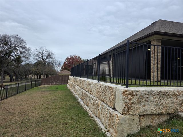 7026 Chimney Hill Drive, Nolanville, TX 76559