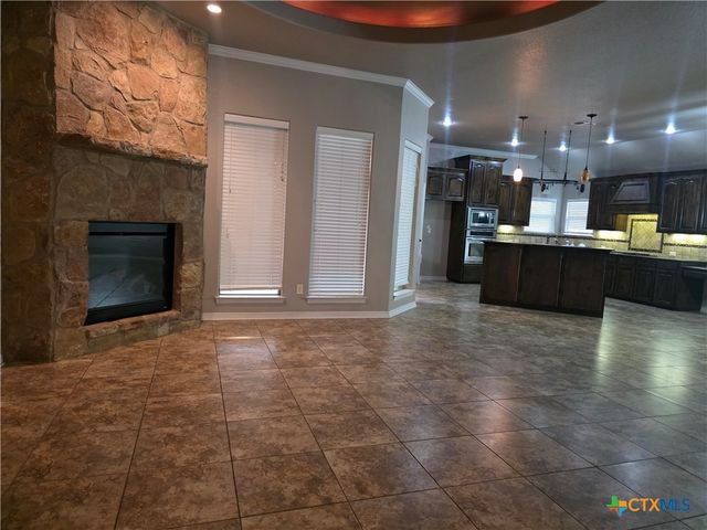 7026 Chimney Hill Drive, Nolanville, TX 76559