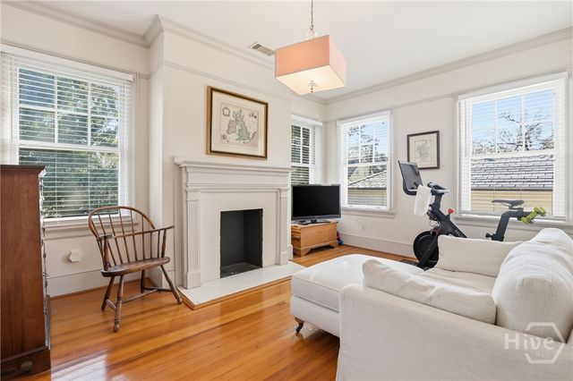 103 E 51st Street, Savannah, GA 31405