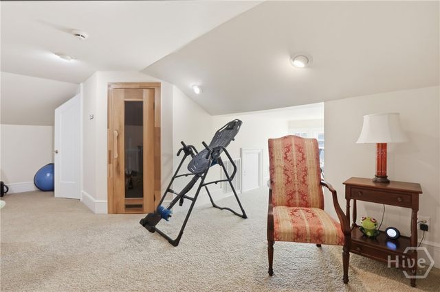 103 E 51st Street, Savannah, GA 31405