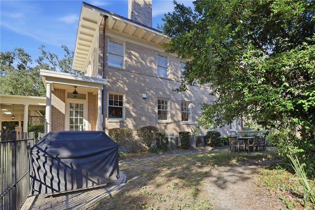 103 E 51st Street, Savannah, GA 31405