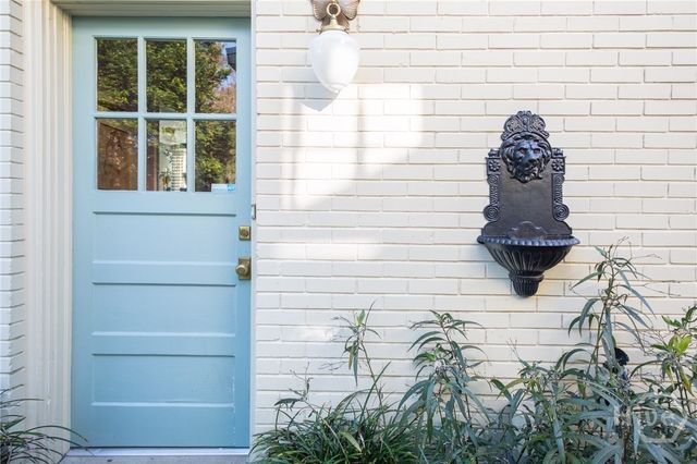 103 E 51st Street, Savannah, GA 31405