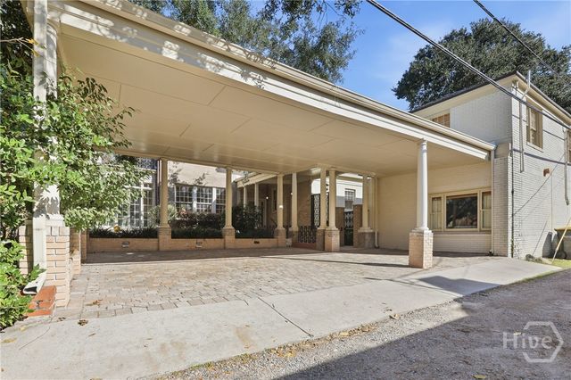 103 E 51st Street, Savannah, GA 31405