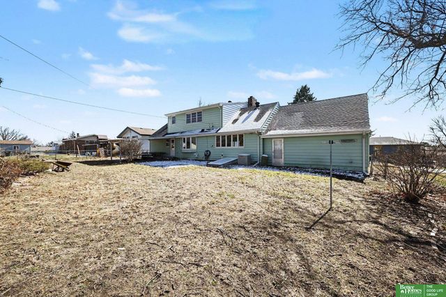 10406 Boyd Street, Omaha, NE 68134