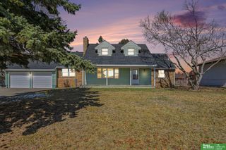 10406 Boyd Street, Omaha, NE 68134