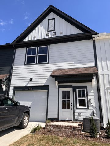 116 Valentine Aly, Nashville, TN 37218