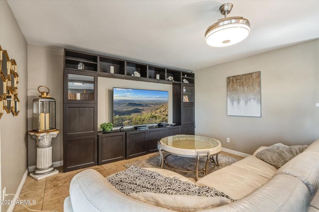 1414 N BIRCH Street, Gilbert, AZ 85233