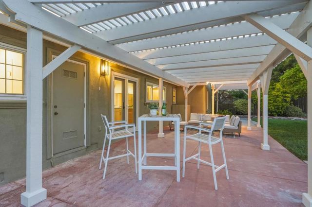 972 Emerald Way, San Jose, CA 95117