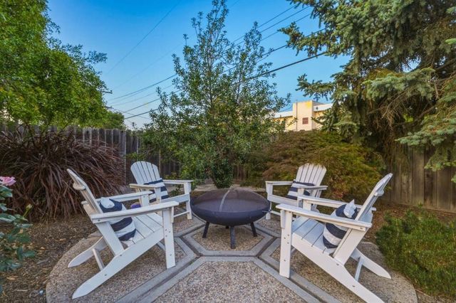 972 Emerald Way, San Jose, CA 95117