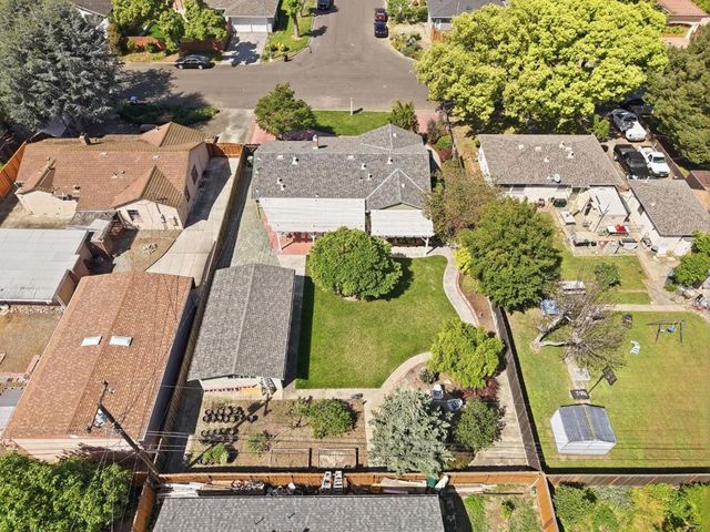 972 Emerald Way, San Jose, CA 95117