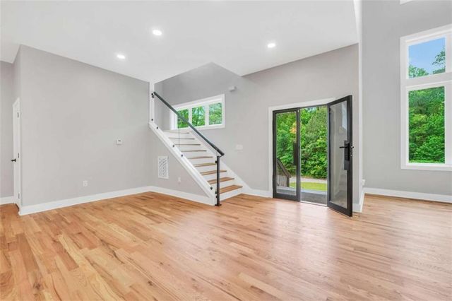 1192 Shore Drive, Atlanta, GA 30311