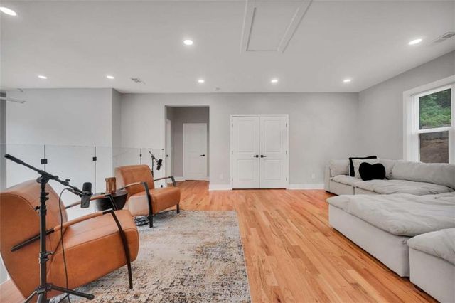 1192 Shore Drive, Atlanta, GA 30311