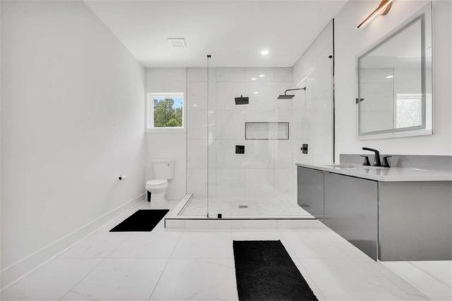 1192 Shore Drive, Atlanta, GA 30311