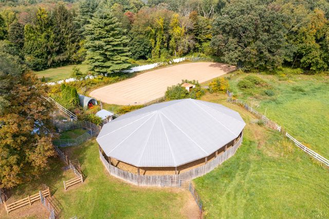 41 Oakwood Lane, Columbia, CT 06237