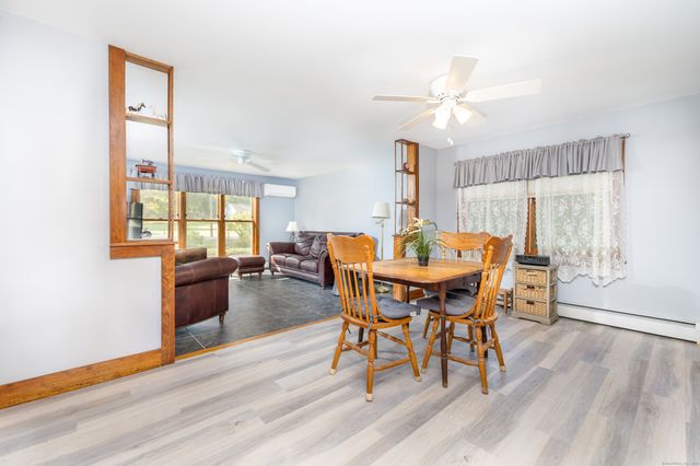 41 Oakwood Lane, Columbia, CT 06237