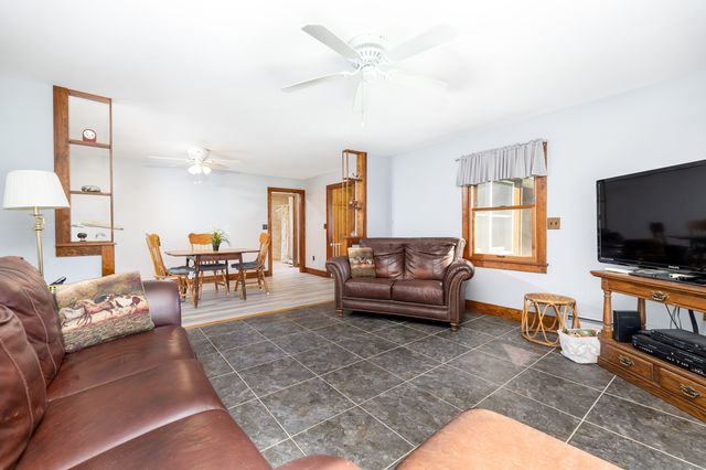 41 Oakwood Lane, Columbia, CT 06237