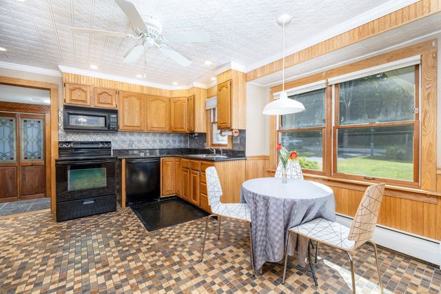 41 Oakwood Lane, Columbia, CT 06237