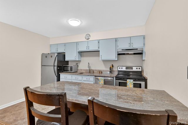 1840 Crompond Road 1A4, Peekskill, NY 10566