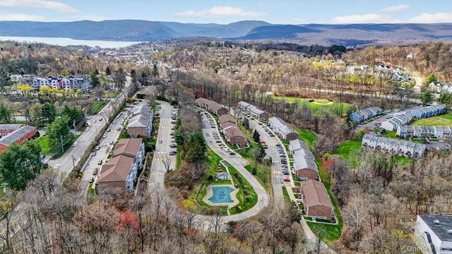 1840 Crompond Road 1A4, Peekskill, NY 10566