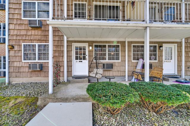 1840 Crompond Road 1A4, Peekskill, NY 10566