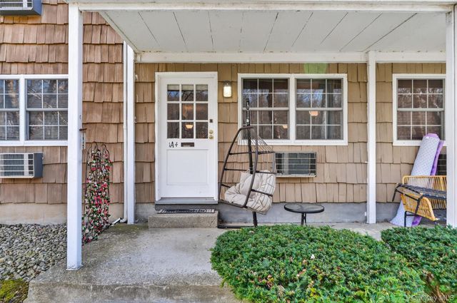 1840 Crompond Road 1A4, Peekskill, NY 10566
