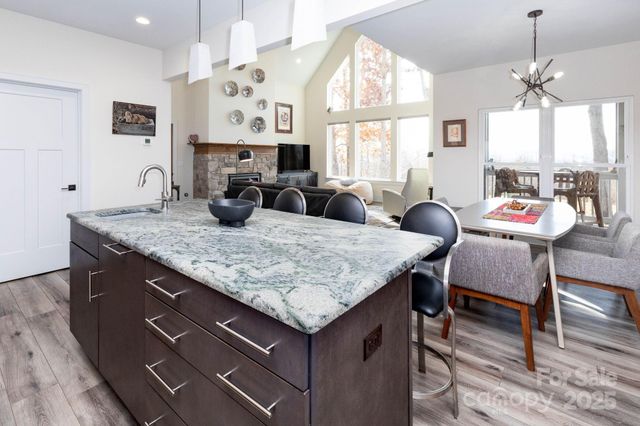 105 White Bridge Road, Weaverville, NC 28787