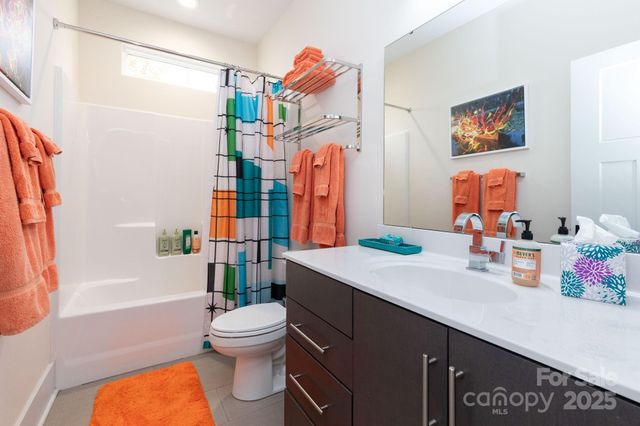 105 White Bridge Road, Weaverville, NC 28787