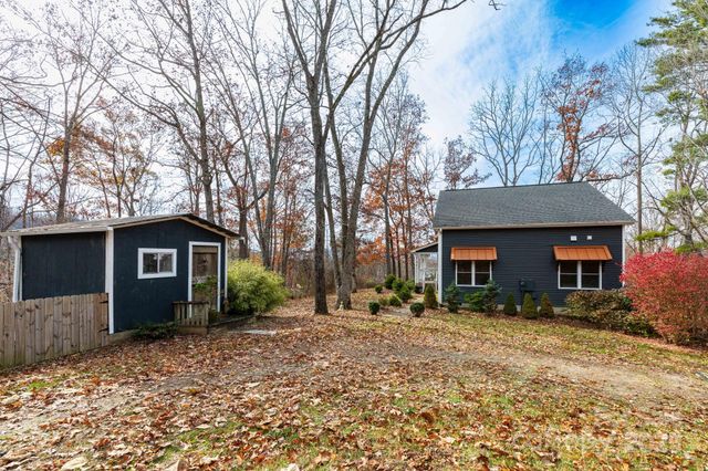 105 White Bridge Road, Weaverville, NC 28787