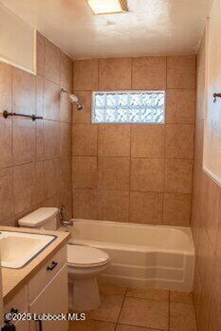 2820 62nd Street, Lubbock, TX 79413