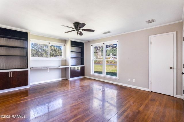 335 Indian Mound Road, Lafayette, LA 70501