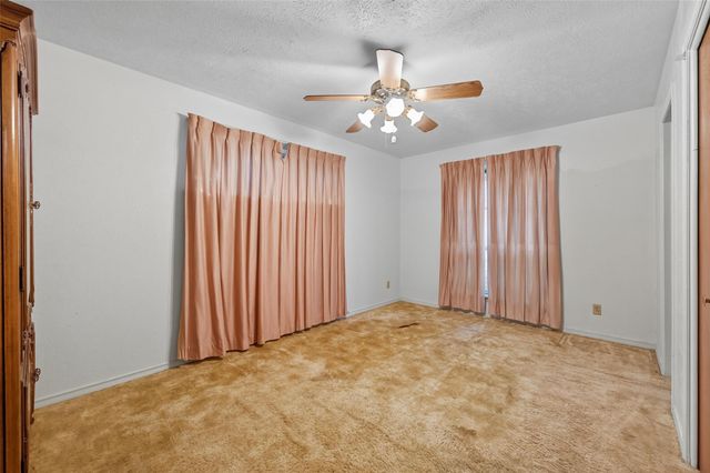 1715 Shady Glen Lane, Dallas, TX 75232