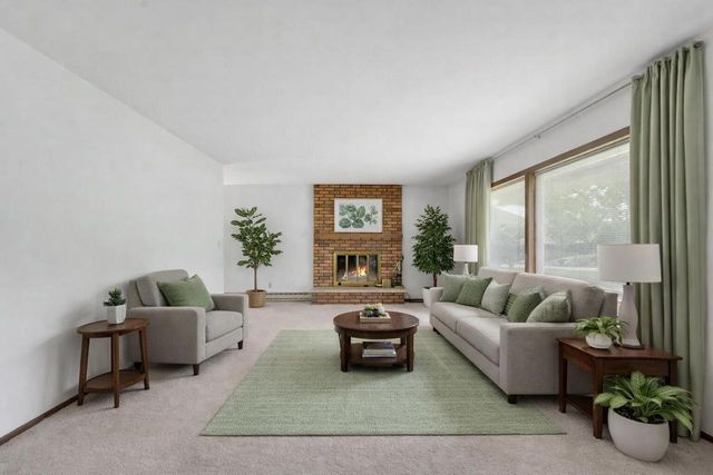 W221S7400 Valley View ROAD, Muskego, WI 53150