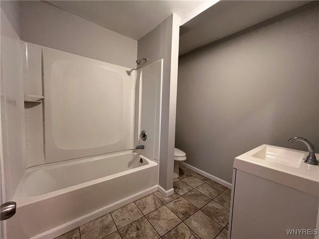 180 Spalding, Lockport City, NY 14094